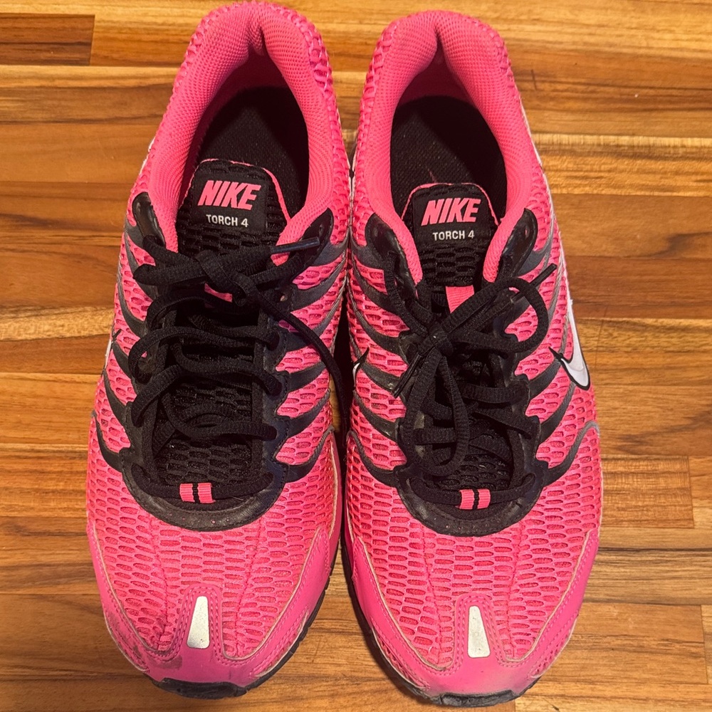 Nike Women's Torch 4 Pink Athletic Shoes